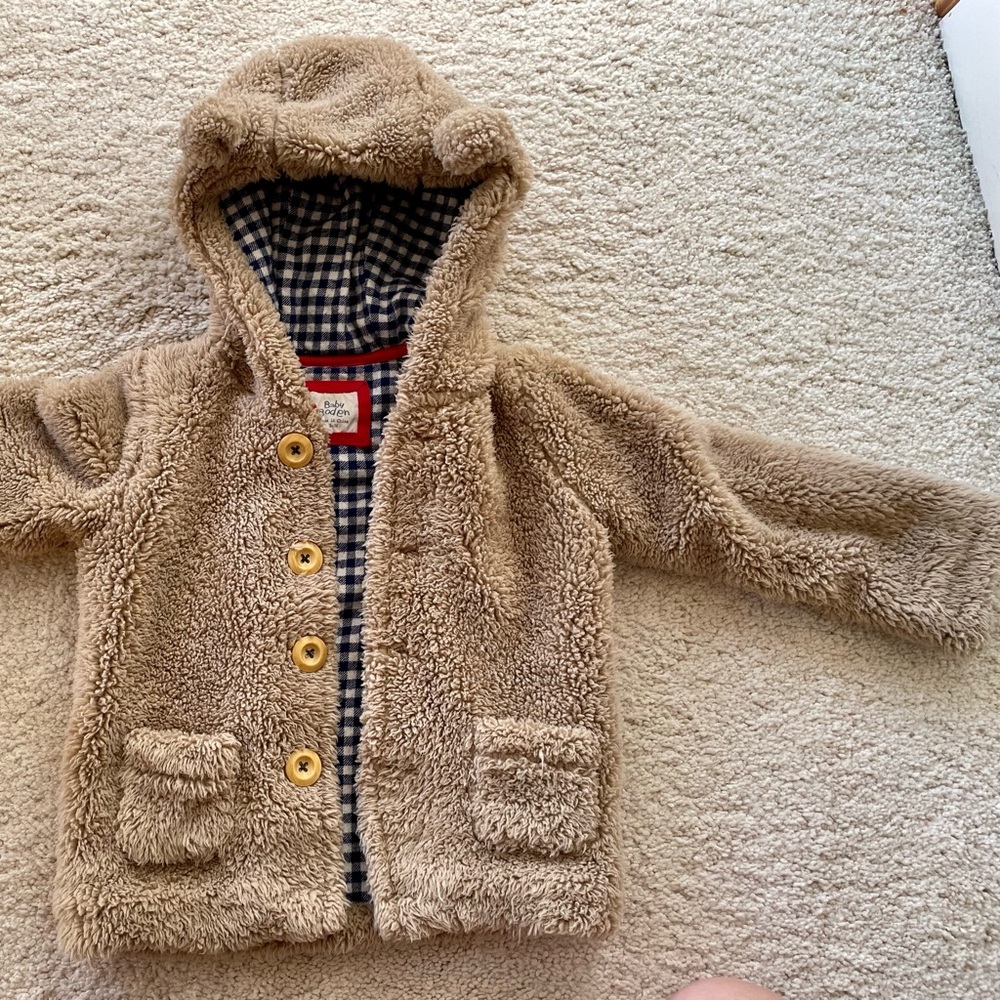 Fuzzy comfortable mini Boden jacket with teddy ears - 2-3 Yrs Unisex